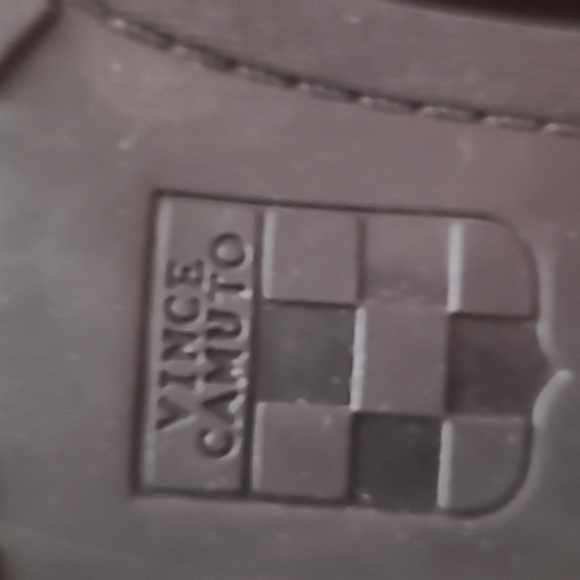 VINCE COMUTO LEATHER BOOTS - Picture 8 of 8